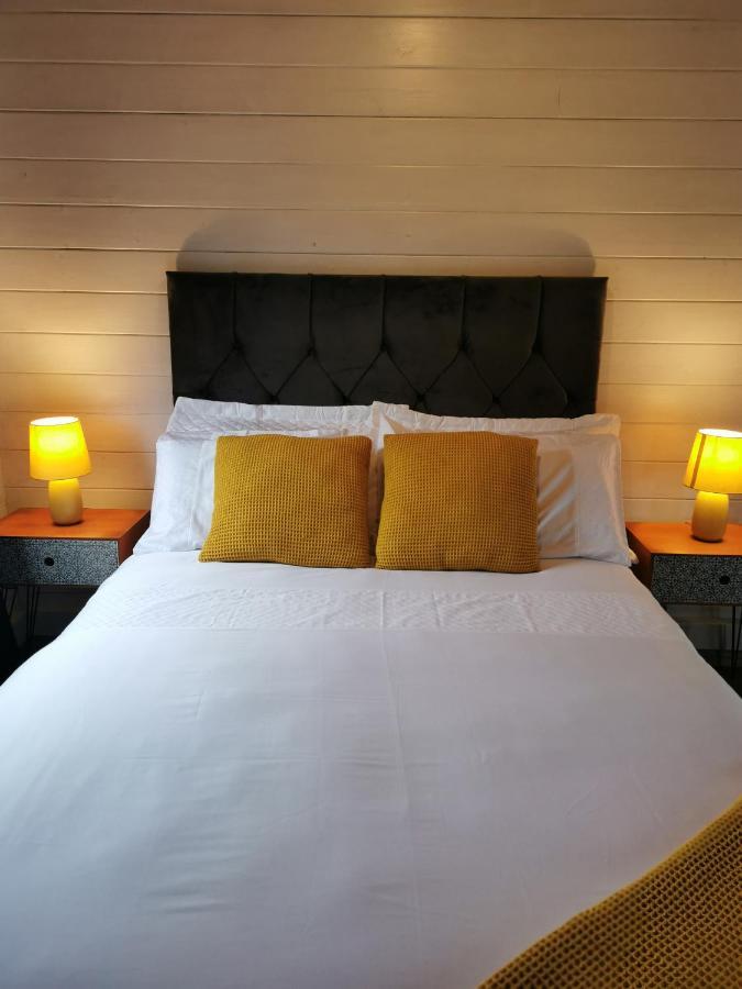 Westport Country Chalets Luaran gambar