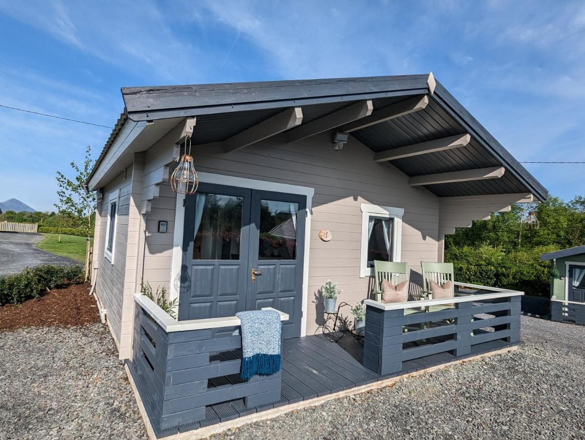 Westport Country Chalets Luaran gambar