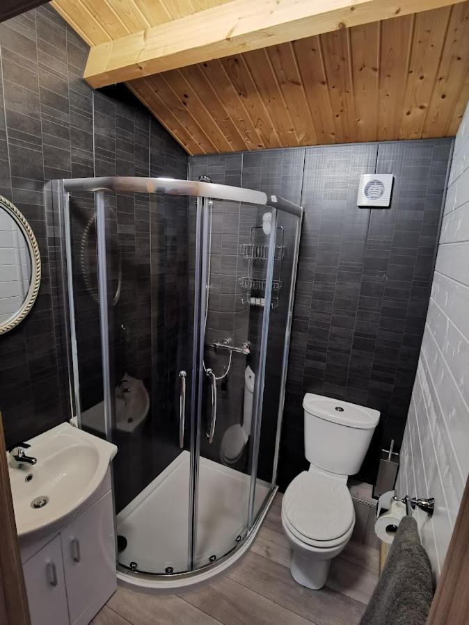 Westport Country Chalets Luaran gambar